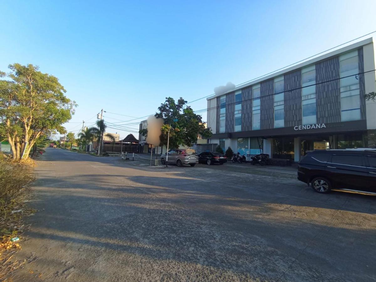 Hotel Cendana Coliving Solo Baru Esterno foto