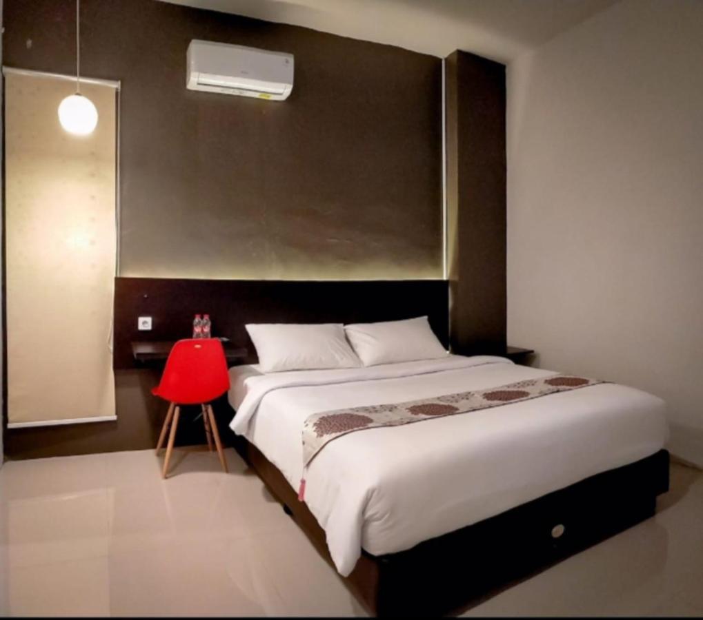 Hotel Cendana Coliving Solo Baru Esterno foto