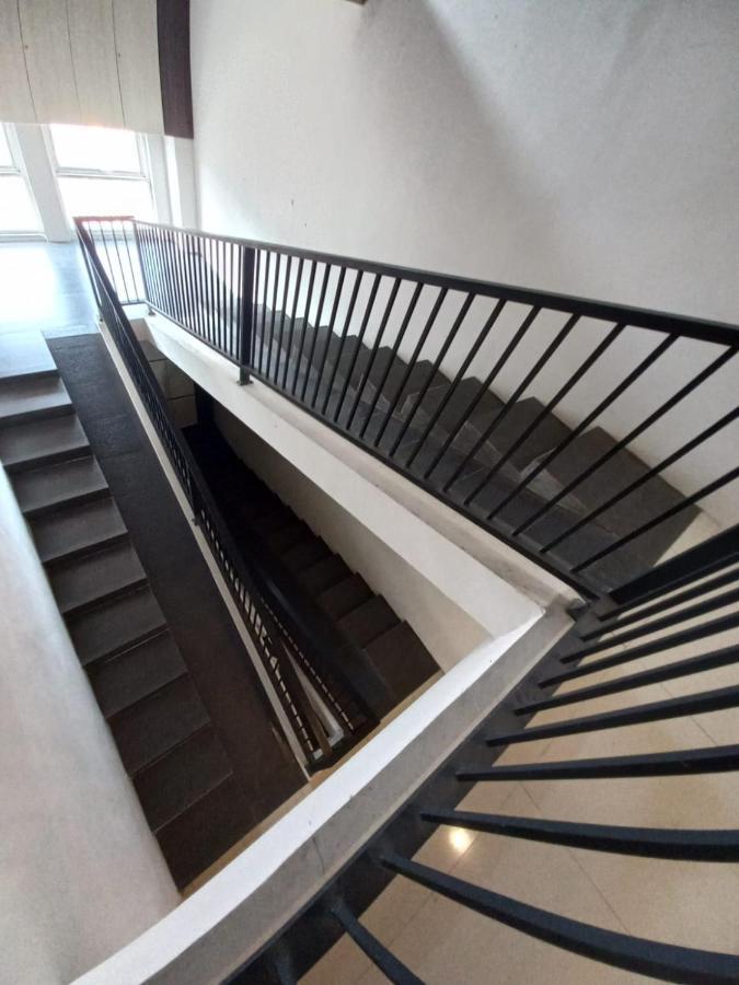 Hotel Cendana Coliving Solo Baru Esterno foto