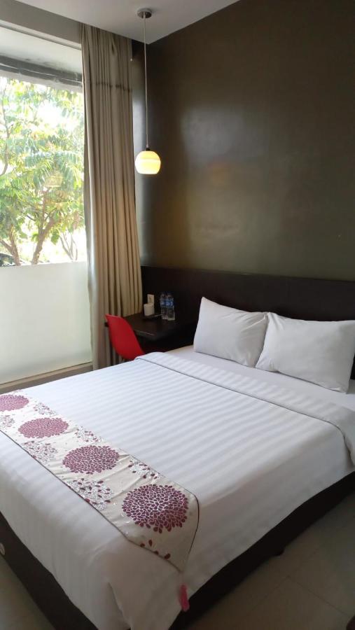 Hotel Cendana Coliving Solo Baru Esterno foto